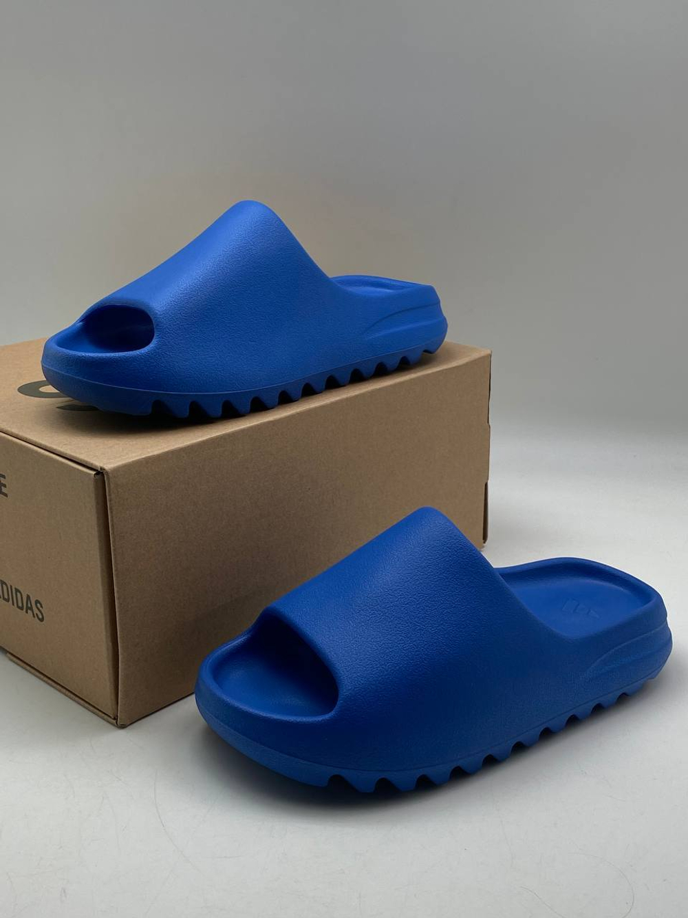 Слиперы Yeezy