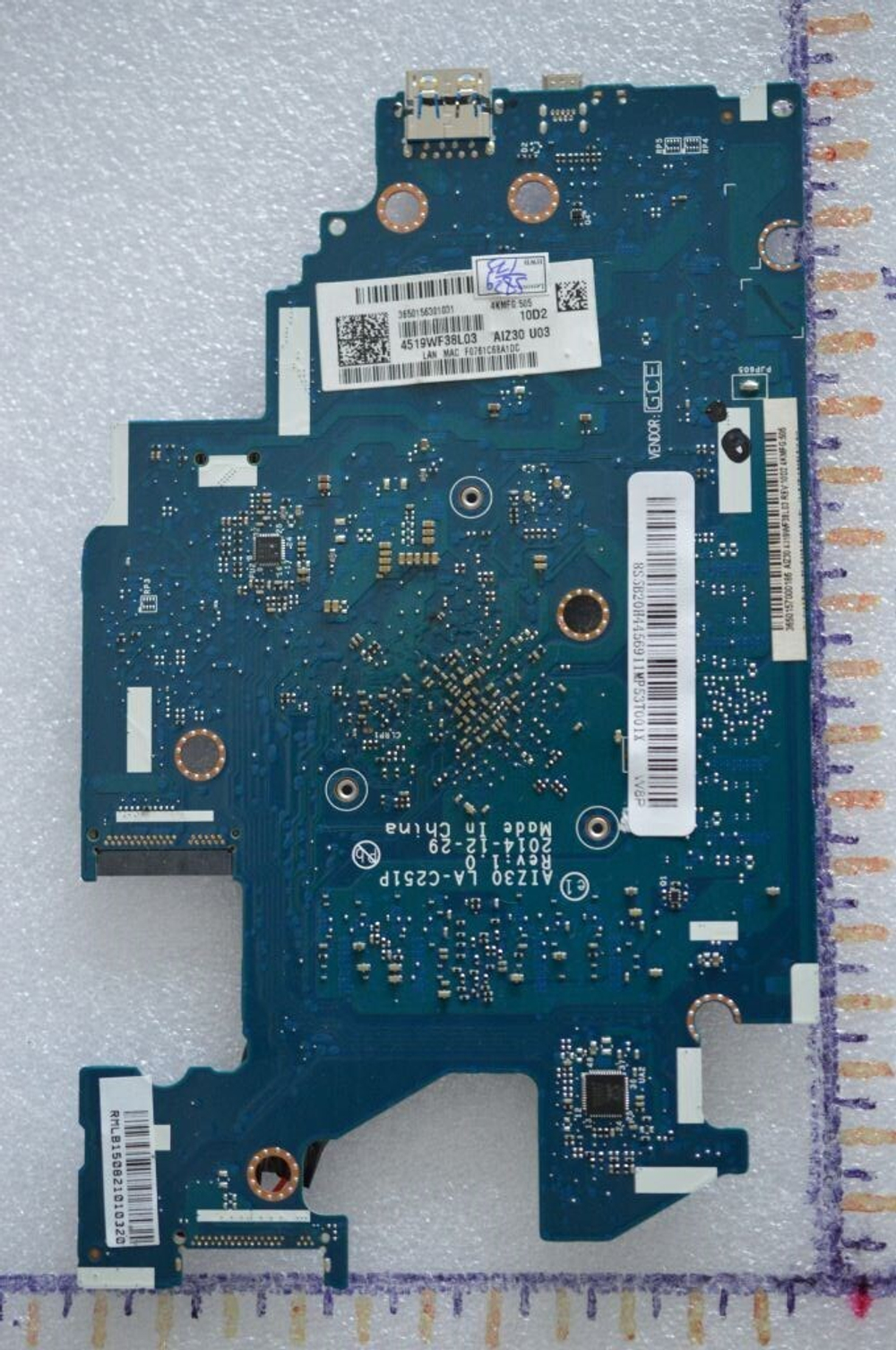 Материнская плата для ноутбука Lenovo S21e-20 AIZ30 LA-C251P W8S N2840 2G 32G (5B20H44569), оригинал