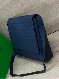 Сумка-мессенджер Bottega Veneta