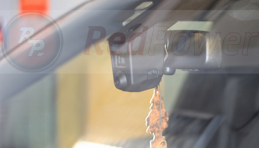 Двухканальный видеорегистратор RedPower DVR-BMW6-G DUAL BMW (2011+) с ассистентом ближнего/дальнего света