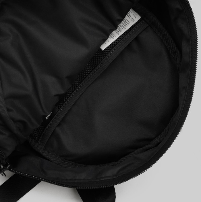 Рюкзак женский Nike Sportswear Futura 365 Mini артикул:CW9301-010 - купить в магазине Дайс