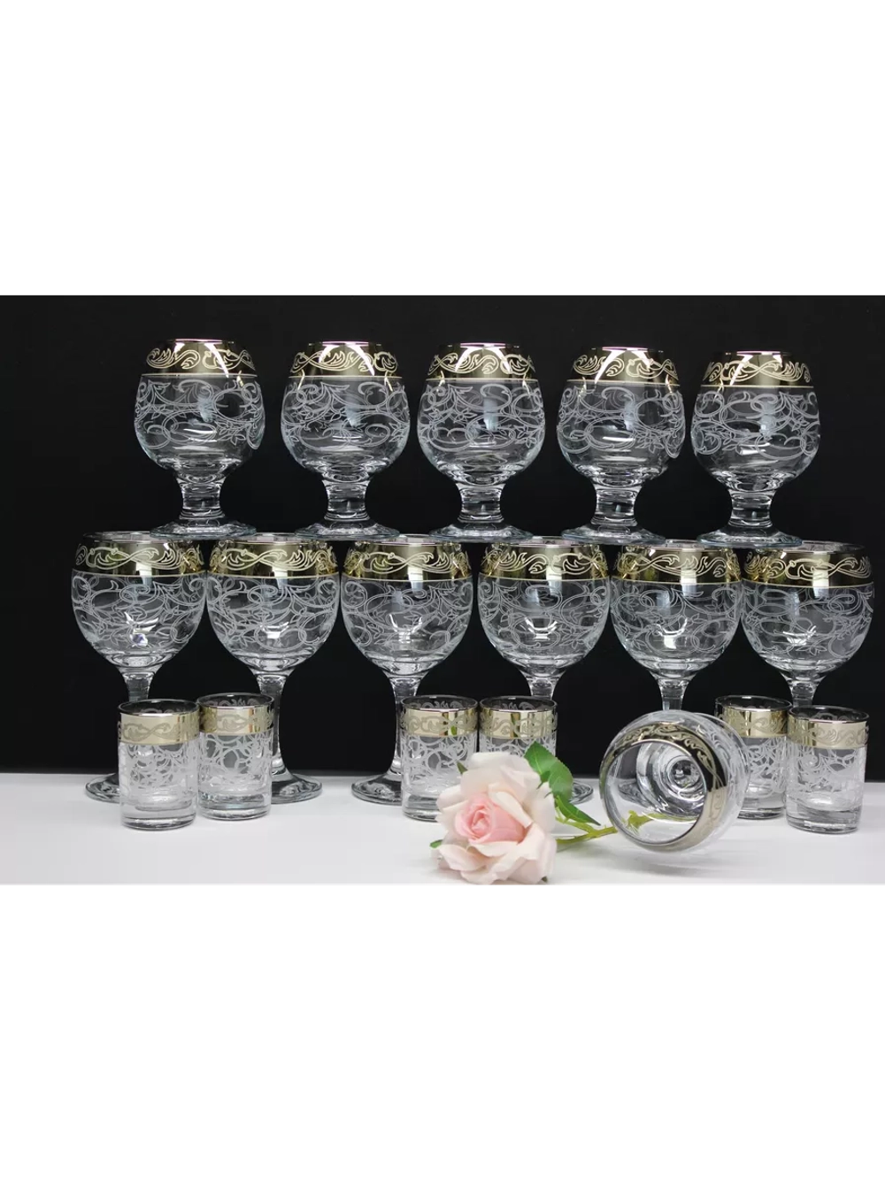 Подарочный набор ( 18предметов) Абстракция