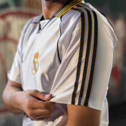 Ретро / Реал Мадрид (00-01) / Домашняя