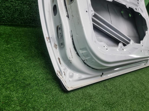 Дверь передняя правая Volvo XC70 2 (2007-2016)