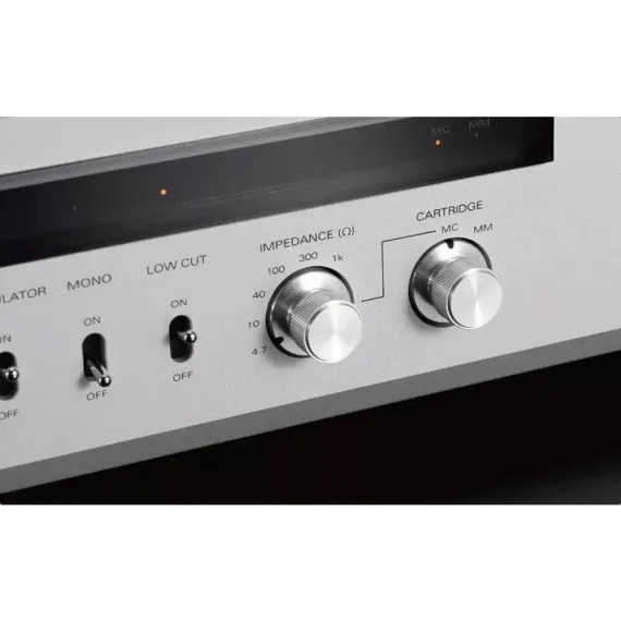 Luxman E-07
