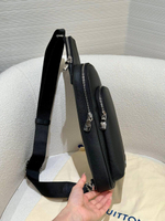 Сумка-слинг Louis Vuitton, арт. 469635889
