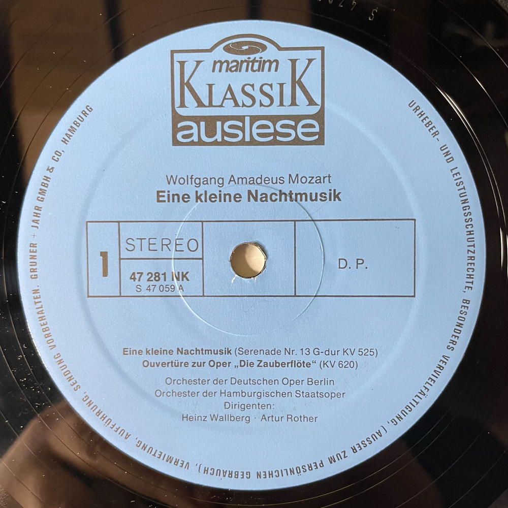 Винтажная виниловая пластинка LP W. A. Mozart Моцарт Eine Kleine Nachtmusik Serenaden Und Ouverturen (Германия 1977)