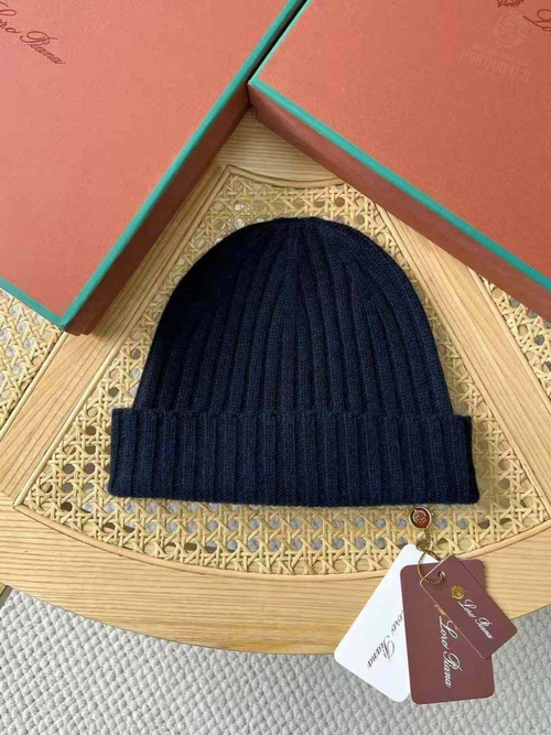 Шапка Loro Piana