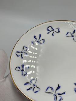 Пирожковая тарелка Бантики Yves Saint Laurent