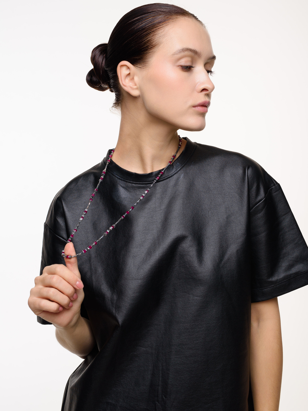 Сотуар "Red hematite trio" Silver