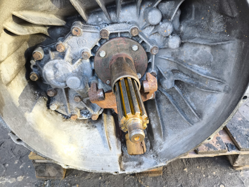 МКПП ZF 16S2321TD