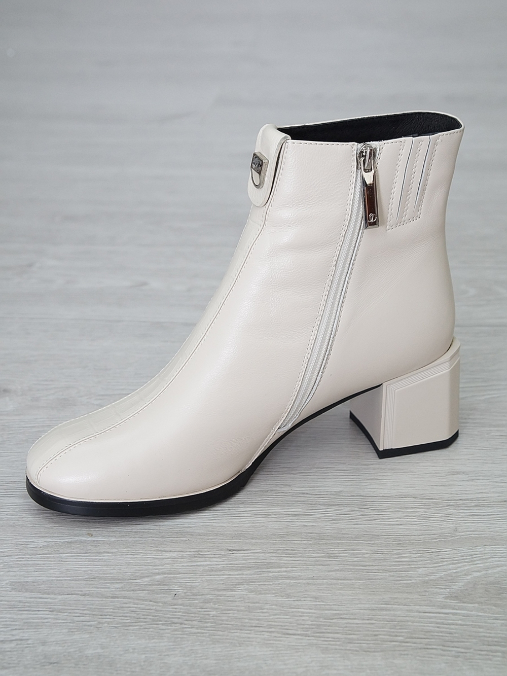 Полусапожки женские зимние