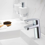 Смеситель для раковины NEW FLY 570101