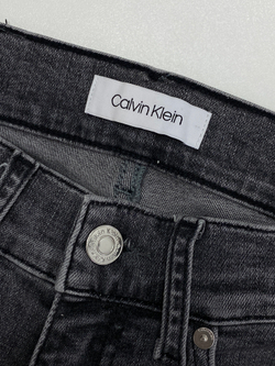 Джинсы Calvin Klein