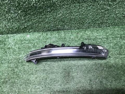 Указатель поворота правый Porsche Cayenne 3 17-нв