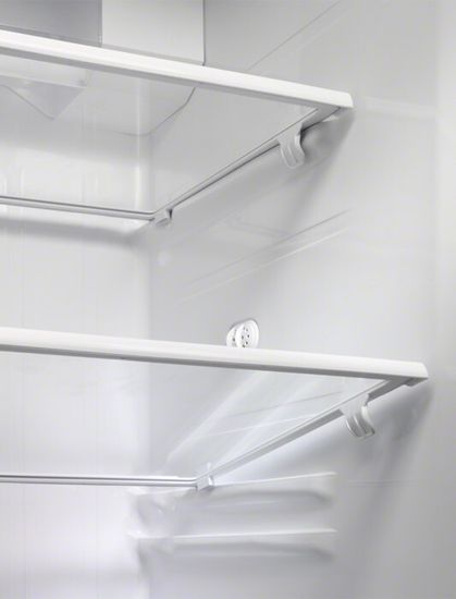 Холодильник Electrolux EAL 6140 WOU