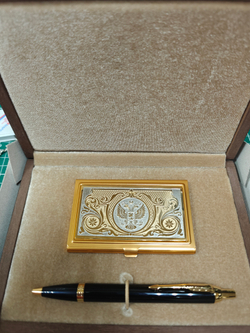 Набор "Гербовый" №25визитница (Златоуст), ручка Паркер