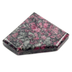 Подставка-пластина эвдиалит асс.