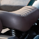 Сиденье Royal Enfield, коричневое Touring Rider Seat – Classic 350, арт. KXA00070