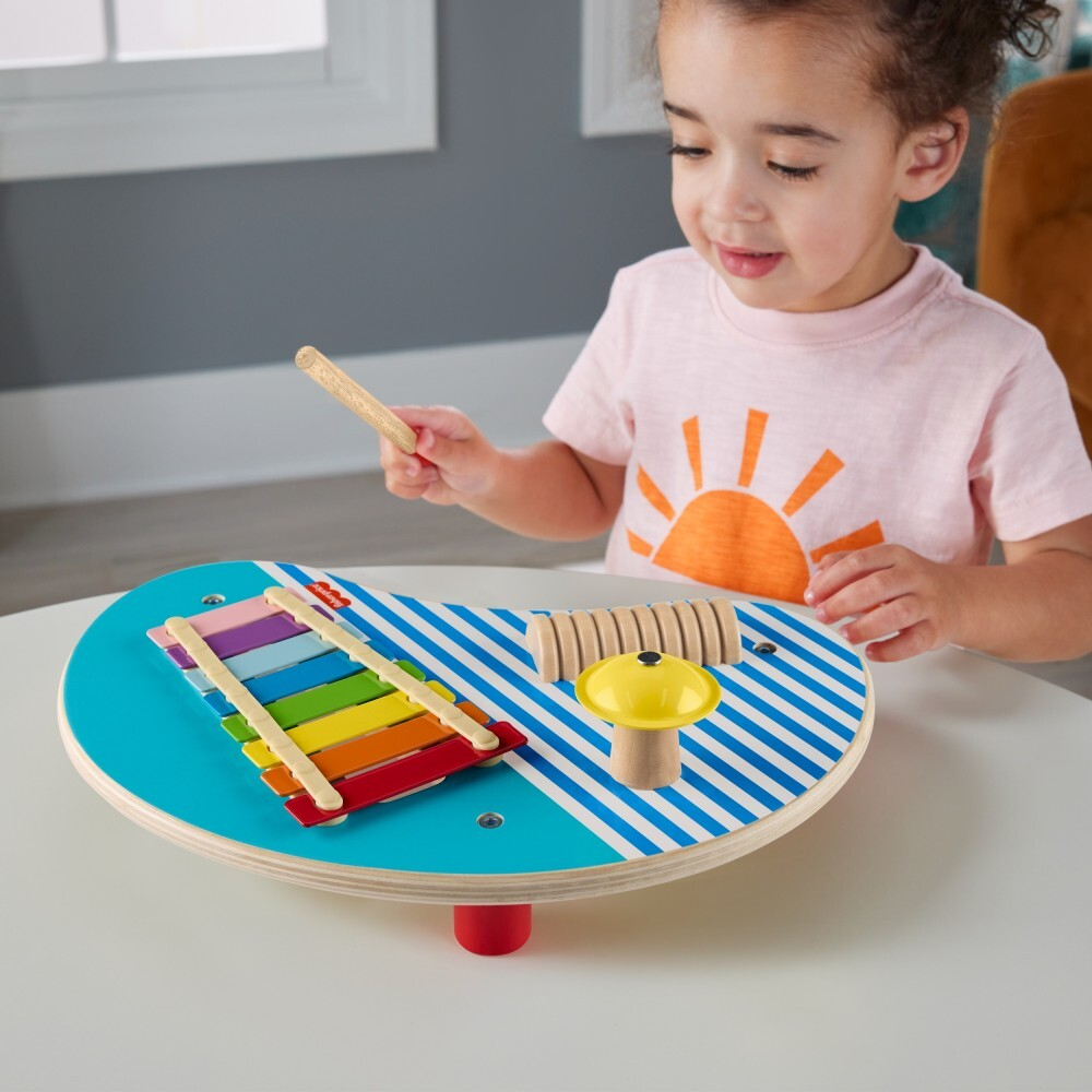Fisher-Price - Деревянный музыкальный стол с инструментами HXT91 / артикул   HXT91  / GTIN 194735238279