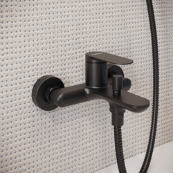 Смеситель для ванны с душем STWORKI Сортланд S10100BK матовый чёрный