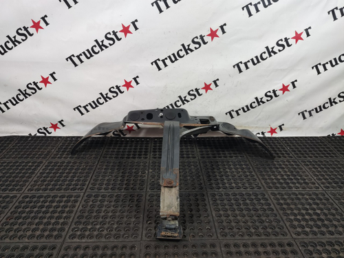 Подкрылок передний левый