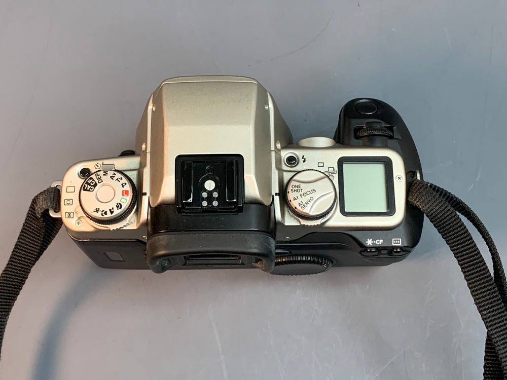 Canon EOS 50E kit 28-80mm f/3.5-5.6 III