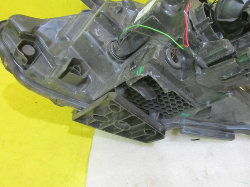 Битая Фара правая Nissan Qashqai J11 13-19 галоген