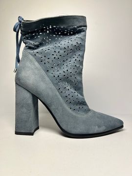 Ботинки женские