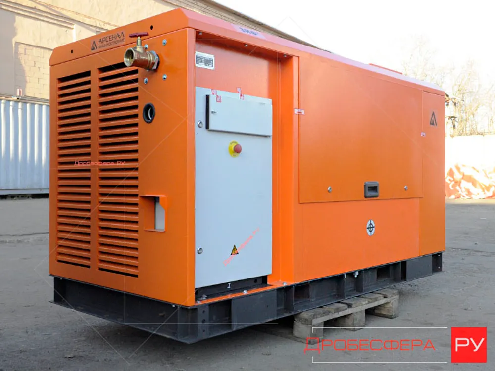 Винтовой компрессор ЗИФ-СВЭ-13/0,7 в кожухе