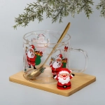 Кружка стеклянная 280мл «Дед Мороз» на бамбуковой подставке с ложкой, в подарочной коробке