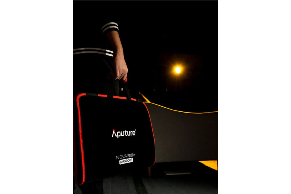 Шторки Aputure Nova P300c Barn door