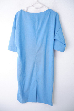 Платье Deniza красивого оттенка 44 размер