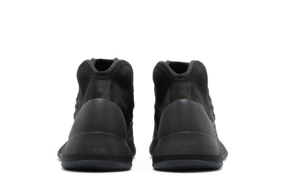 Кроссовки Adidas Originals Yeezy Qntm "Onyx"
