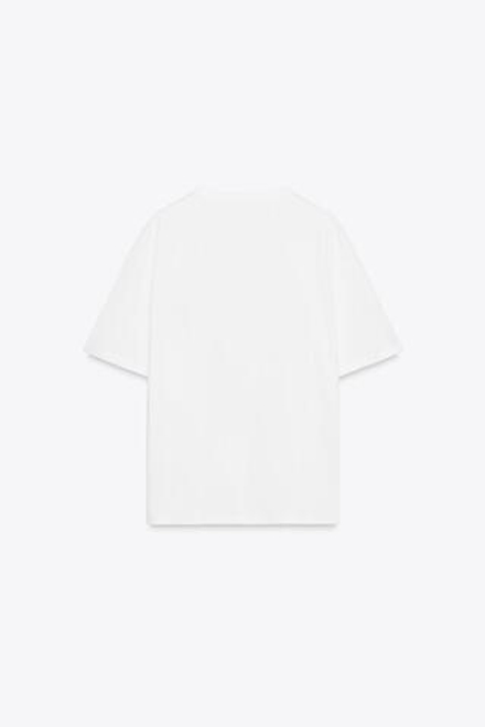 ZARA ФУТБОЛКА С ОБЪЕМНЫМИ ЦВЕТАМИ, БЕЛЫЙ