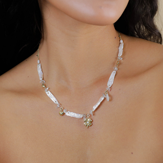 Колье Franck Herval, Bianca, с розовой раковиной, горным хрусталем, перламутром, жемчугом и стразами