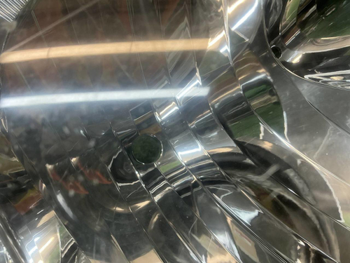 Фара правая Toyota Land Cruiser 200 07-12 галоген