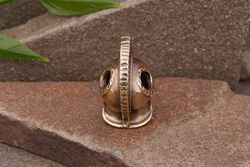 Бусина на темляк Шлем греческий от мастерской Крымская бронза