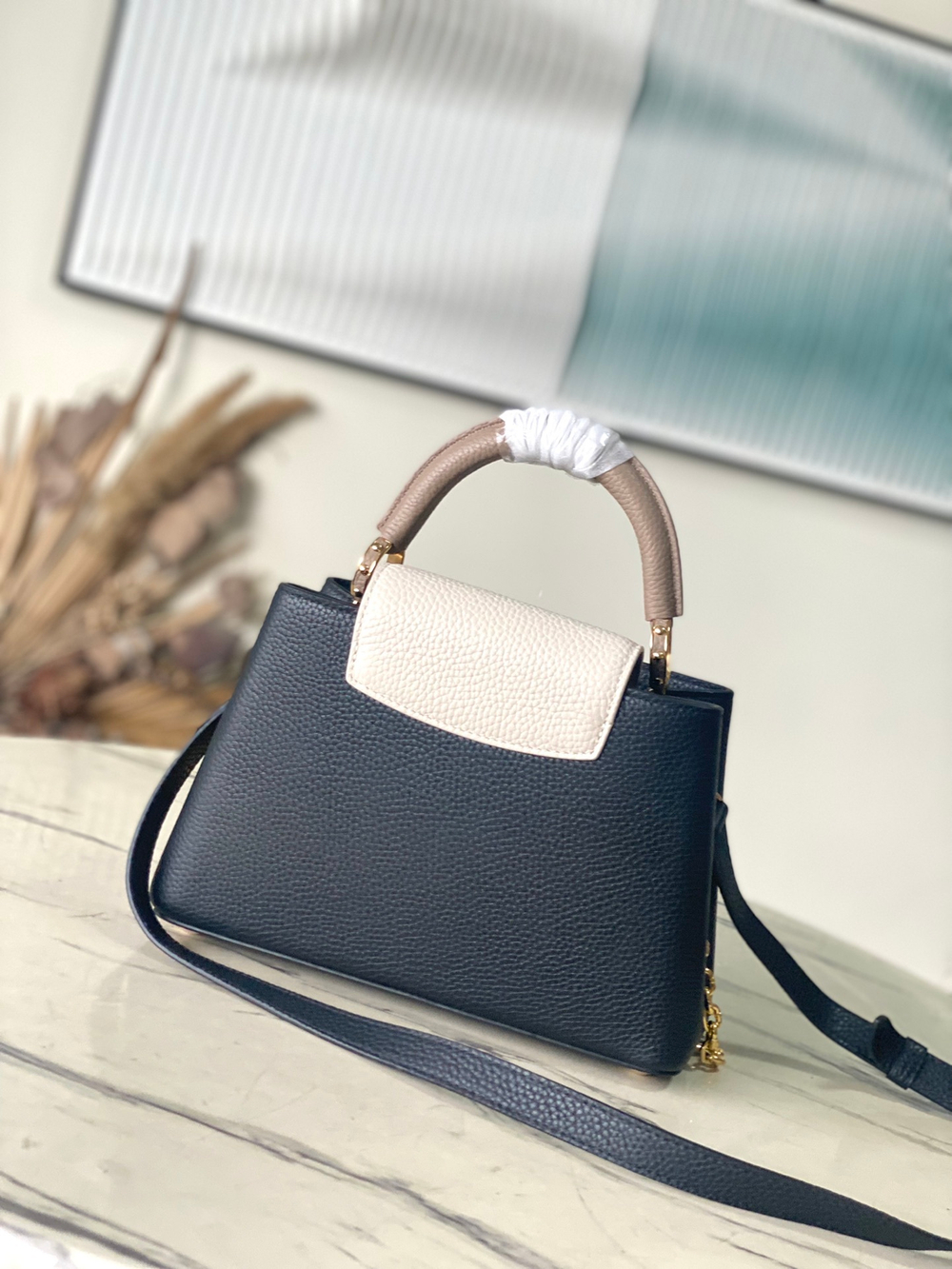 Louis Vuitton Capucines BB
