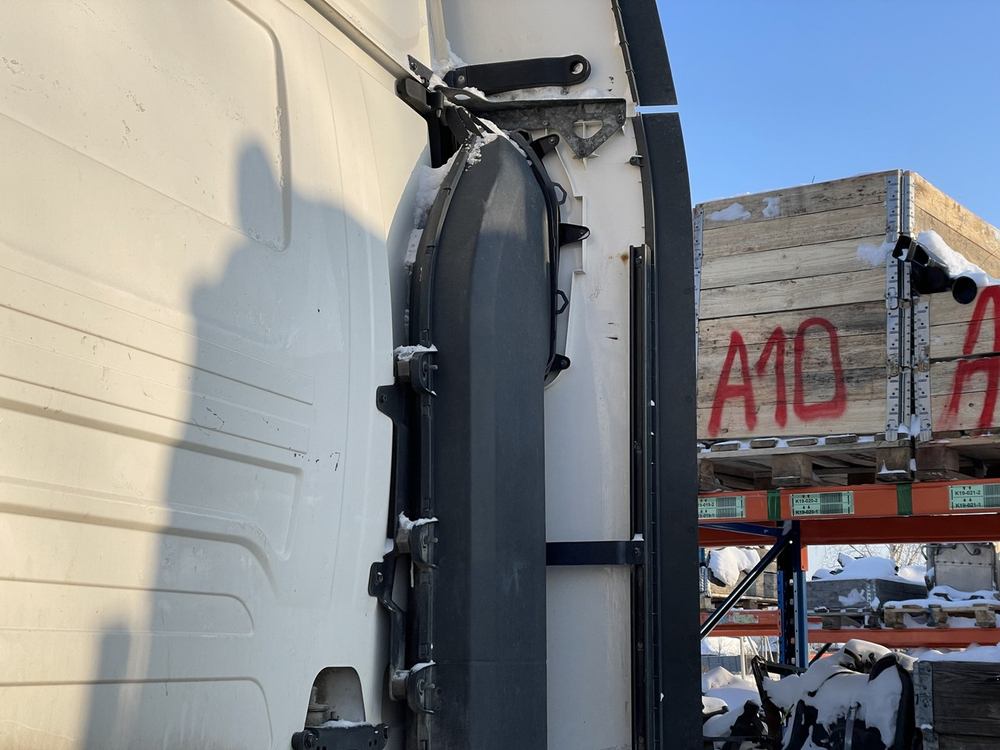 Комплект спойлеров кабины 2020г.