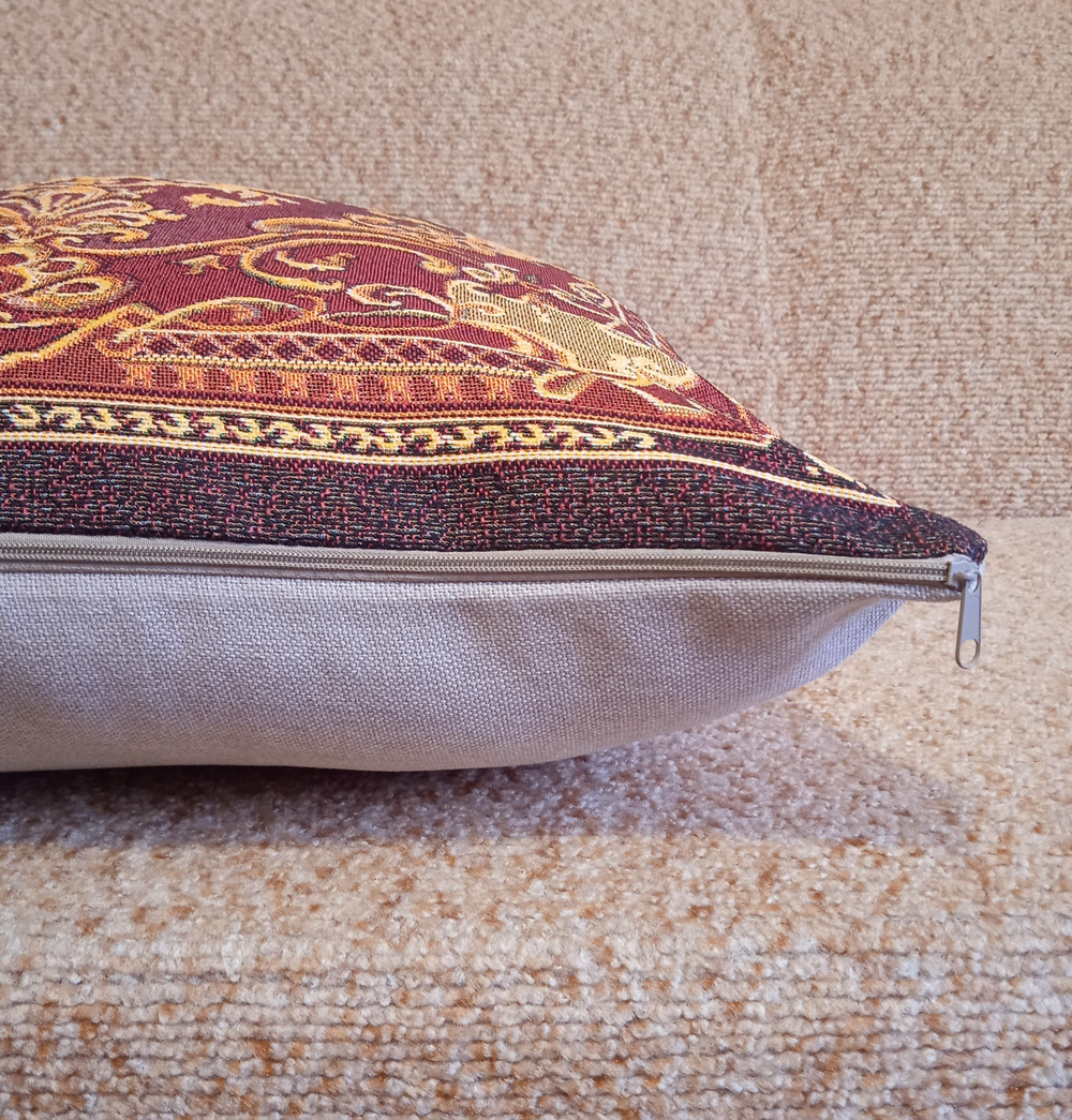 Декоративный гобеленовый чехол Елизавета 47х47