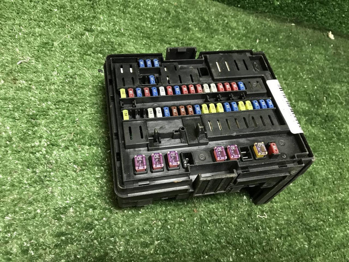 Блок предохранителей Chery Arrizo 8 (2022-н.в.)