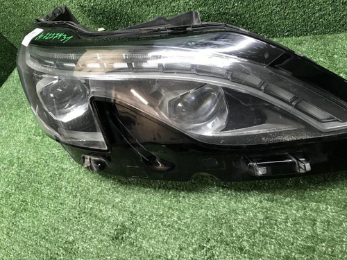 Фара правая Peugeot 3008 2 (2016-2020) LED