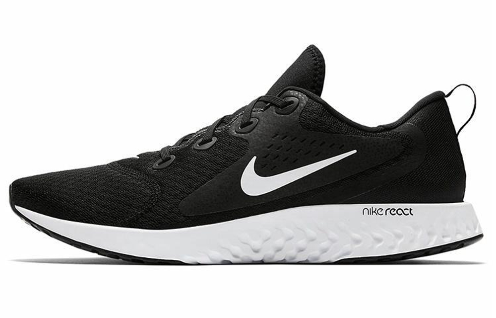 Кроссовки Nike