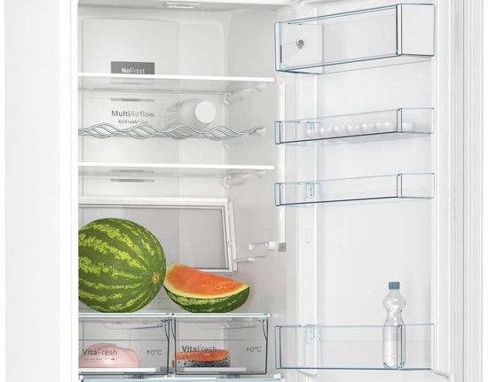 Холодильник Bosch KGN39XW28R