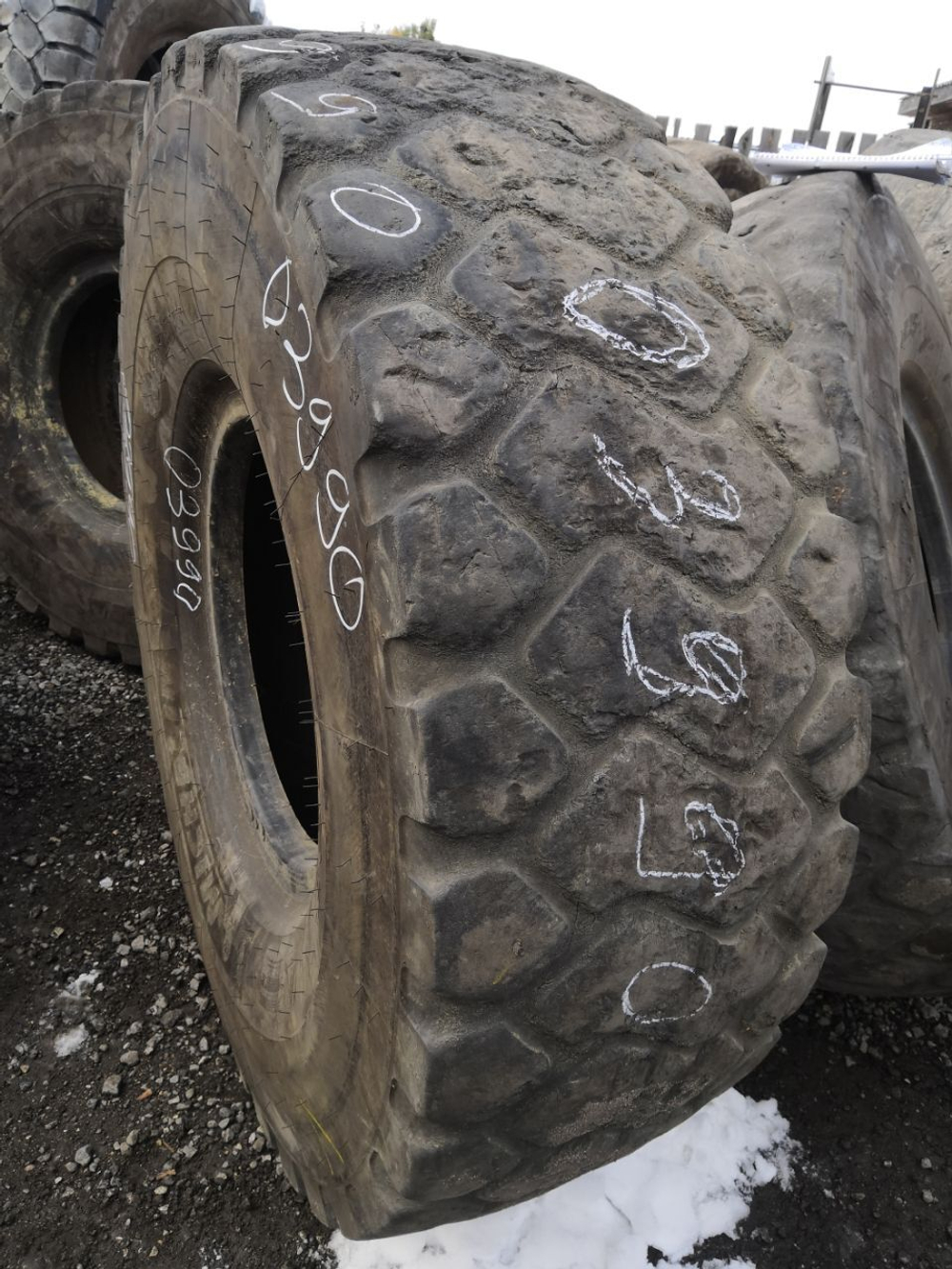 18.00R25 Michelin XHDT шина б/у