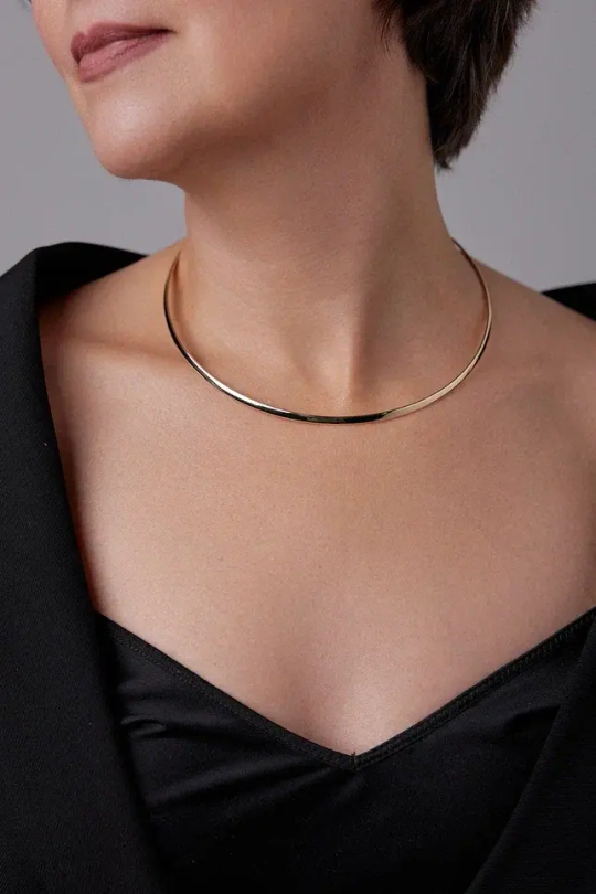 Гривна, оттенок золото