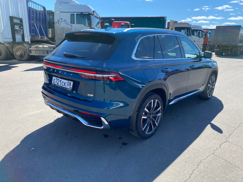 Geely Monjaro 2.0 AT Flagship