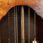 Напольные часы с четвертным боем