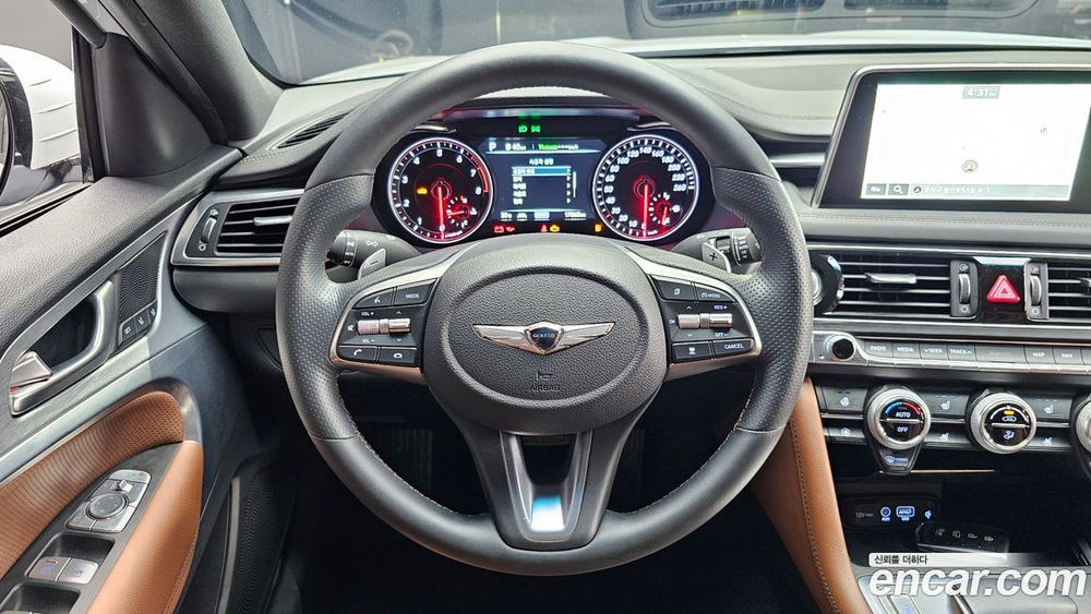 Genesis G70 2.0T (09.2019)
